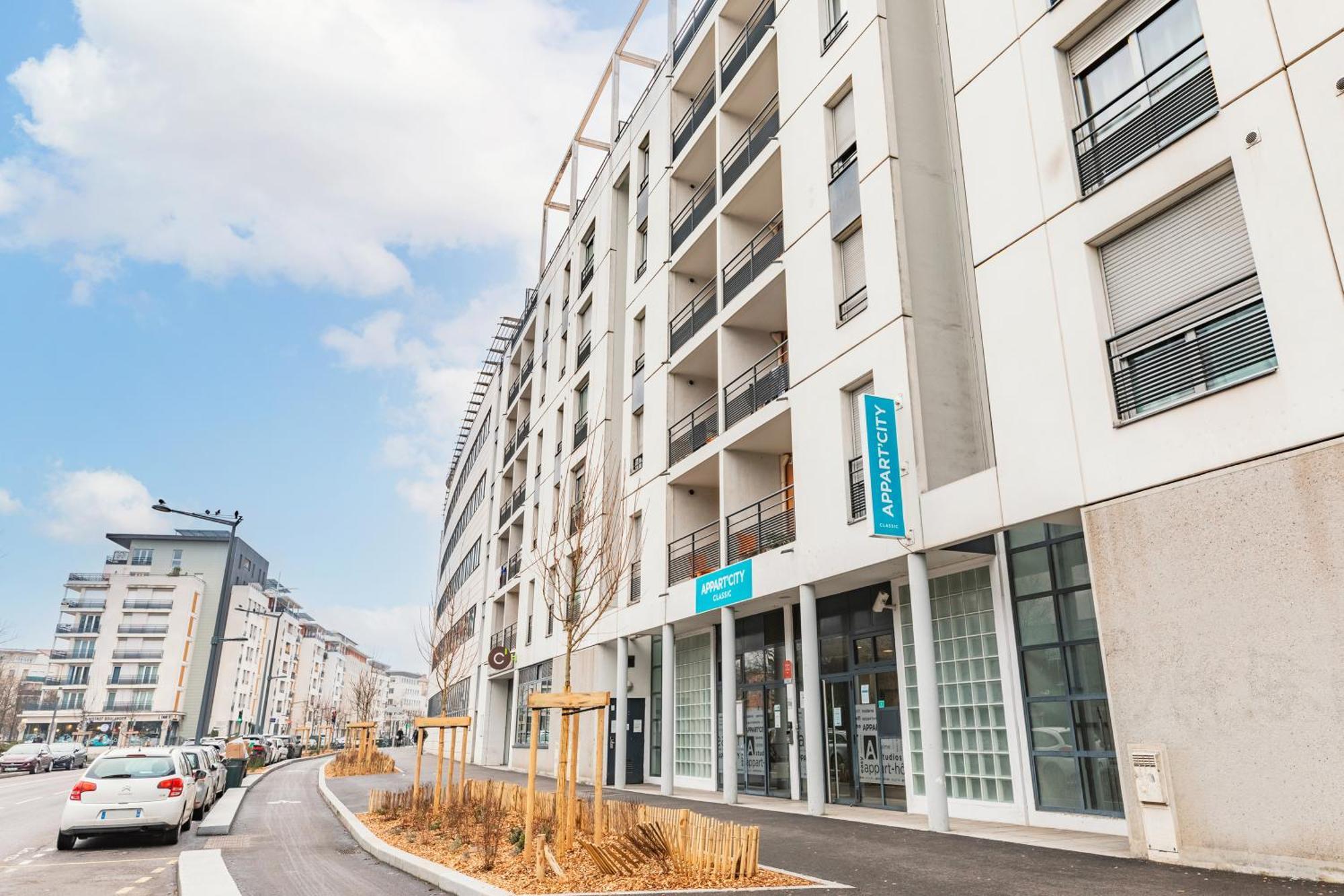 Appart'City Classic Lyon Vaise St Cyr Exterior photo